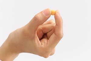 守山市の歯科で歯の変色の相談をする